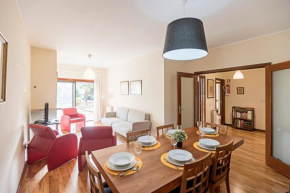 Quiet 2BR Flat w/ Balcony by LovelyStay, Vila Nova De Gaia